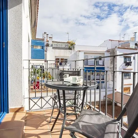 Lucas House By Group Apartman Sitges